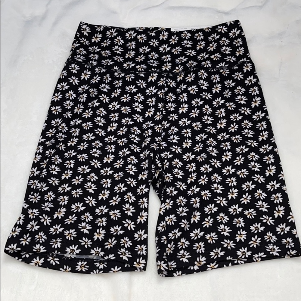 American Eagle Highest Rise Bike Short